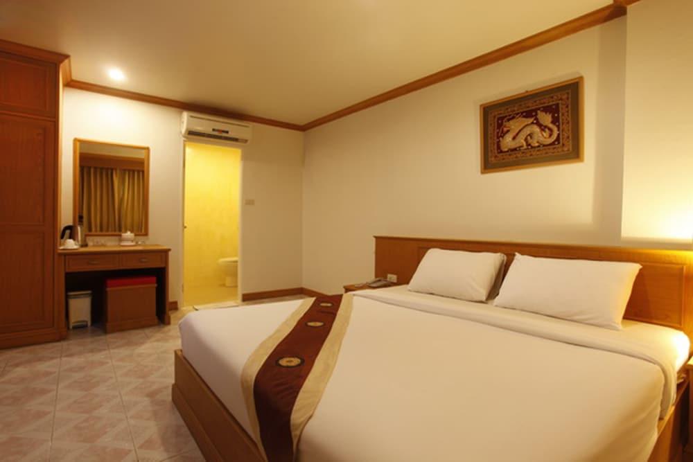 Casa Jip Guesthouse Patong Zewnętrze zdjęcie