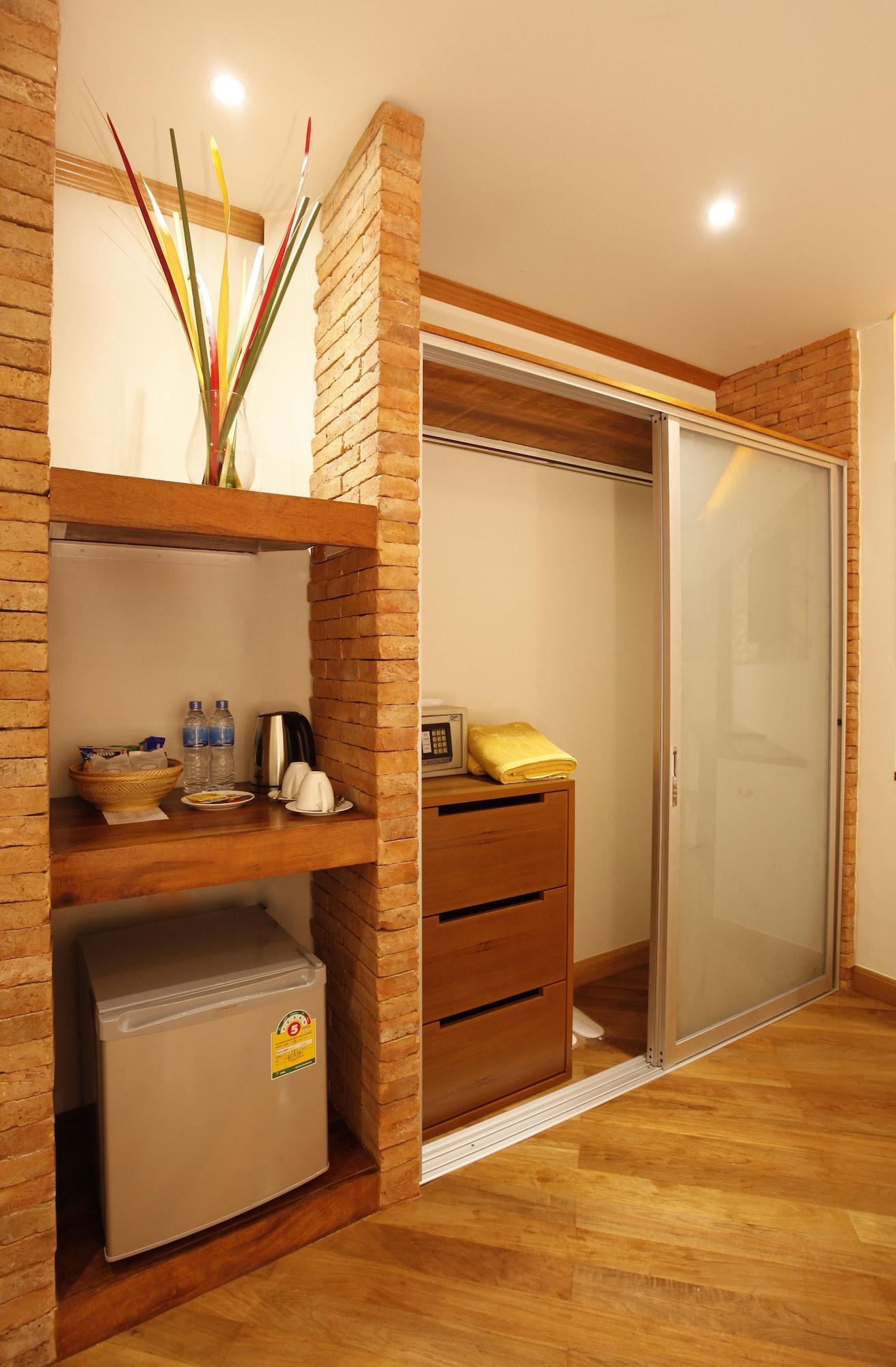 Casa Jip Guesthouse Patong Zewnętrze zdjęcie