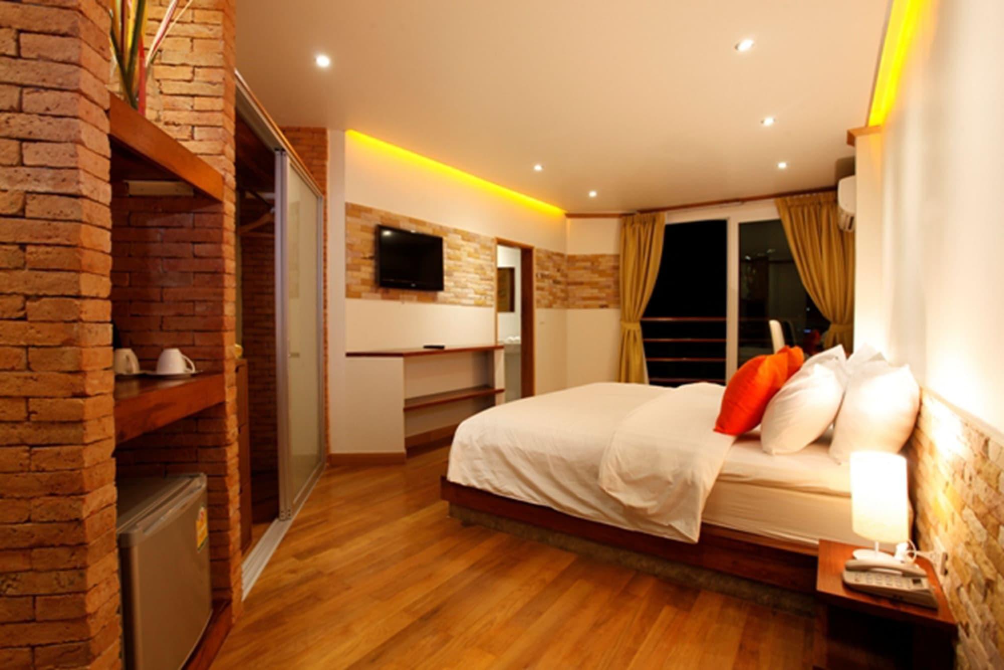 Casa Jip Guesthouse Patong Zewnętrze zdjęcie