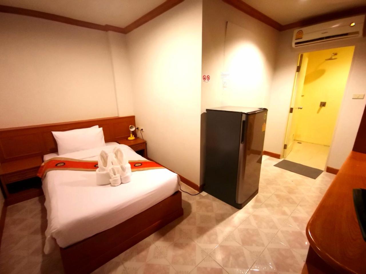 Casa Jip Guesthouse Patong Zewnętrze zdjęcie